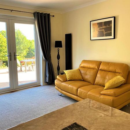 Luxury Suntrap In Private Complex St Leonards Appartement Hastings Buitenkant foto